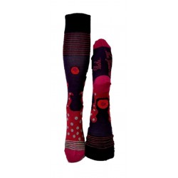 Chaussettes hautes raisin rouge pois et rayures – Berthe aux grands pieds