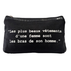 Trousse « les plus beaux vêtements…