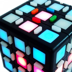 Inocub, cube électronique LED lumineux